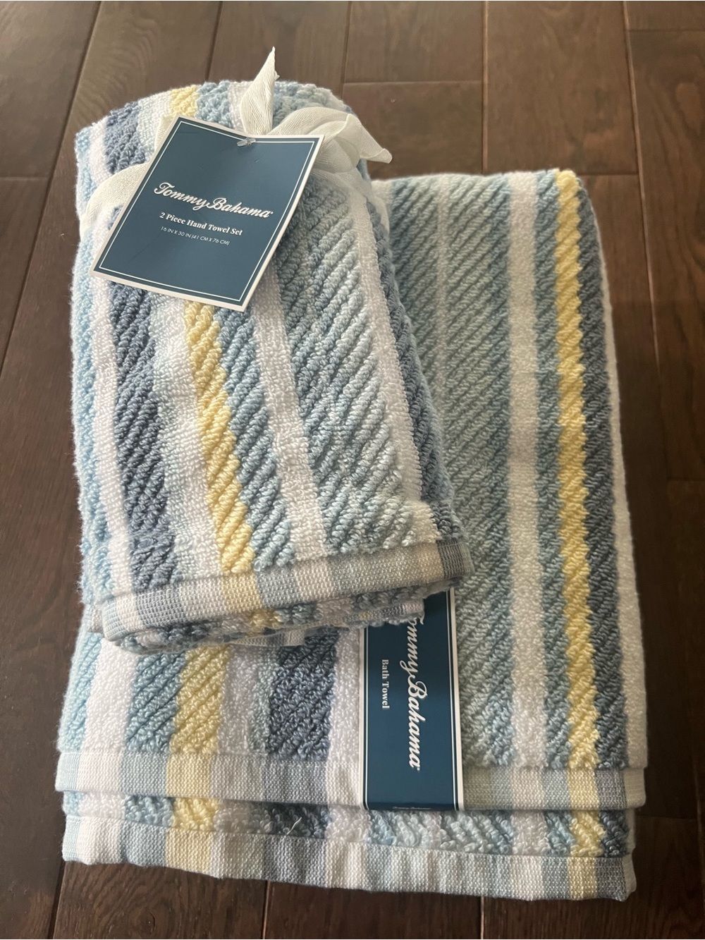 Tommy Bahama Blue White Bath Towel Set NWT 4 pc